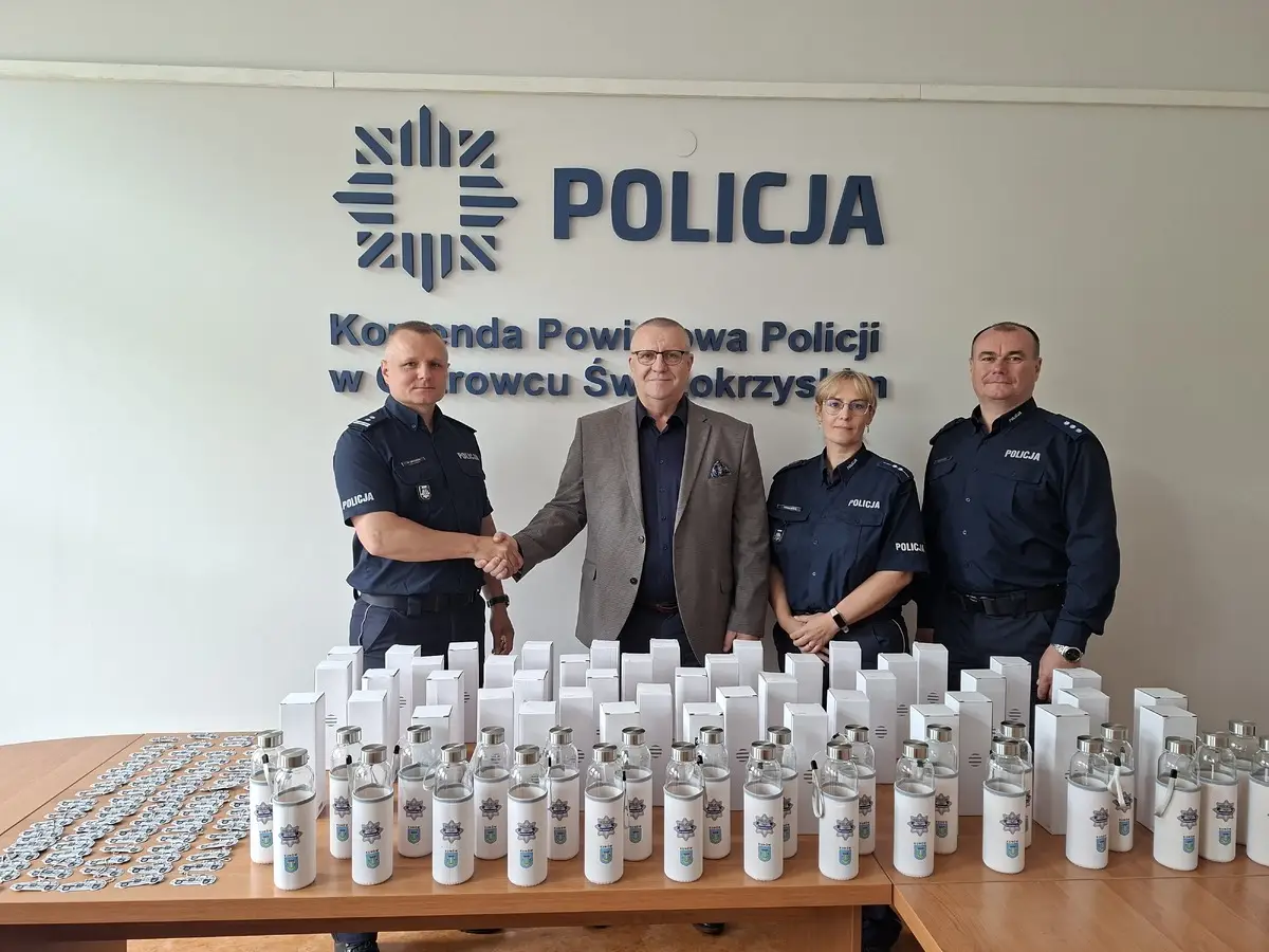Spotkanie dotyczące bezpieczeństwa mieszkańców powiatu ostrowieckiego